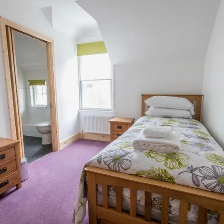 Penbont House-2